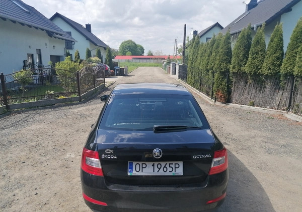 Skoda Octavia cena 33000 przebieg: 257000, rok produkcji 2015 z Opole małe 16